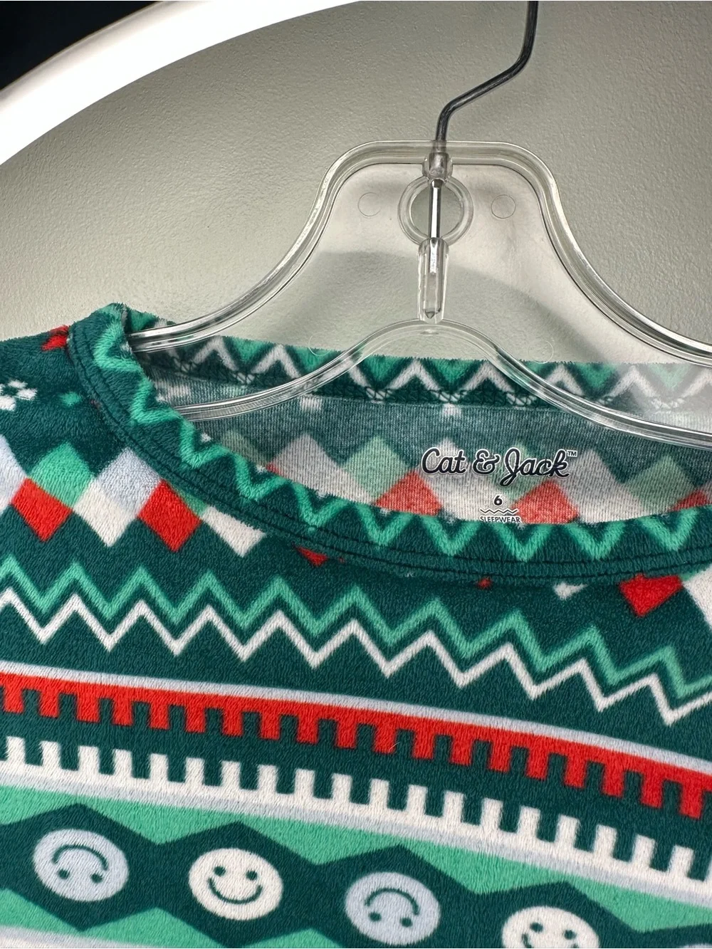 Cat & Jack Holiday Pajama Set Size 6